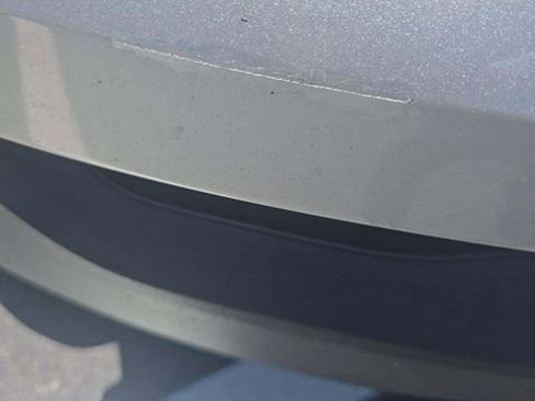 Used 2017 Ford Edge SEL w/ Equipment Group 201A FWD image 16