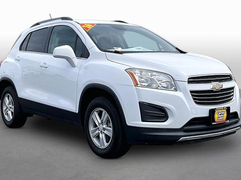 Used 2016 Chevrolet Trax LT AWD/4WD image 10