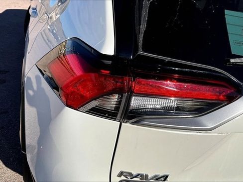 Used 2020 Toyota RAV4 XSE w/ XSE Grade Weather Package image 23