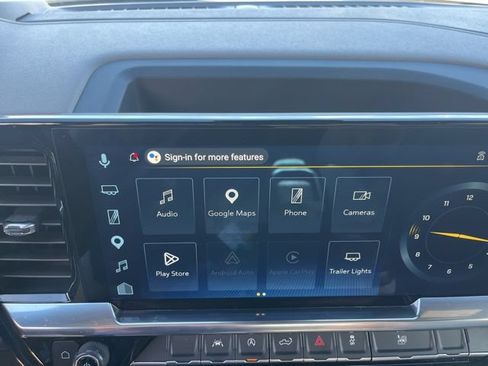 Used 2025 Chevrolet Silverado 1500 LT RWD image 27