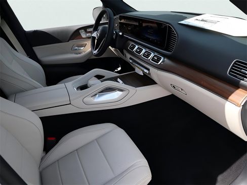 New 2026 Mercedes-Benz GLE 450 4MATIC image 15