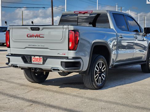 Used 2025 GMC Sierra 1500 AT4 w/ AT4 Premium Package AWD/4WD image 5
