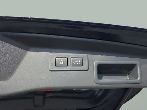 New 2026 Subaru Outback Touring XT AWD/4WD image 13