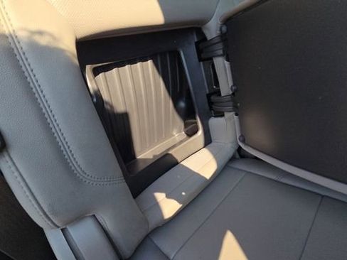 Used 2022 GMC Sierra 1500 SLT w/ SLT Premium Package image 14