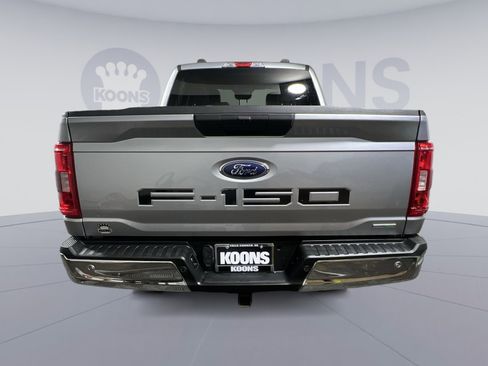 Used 2021 Ford F150 XLT image 4