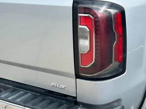 Used 2018 GMC Sierra 1500 SLT image 5