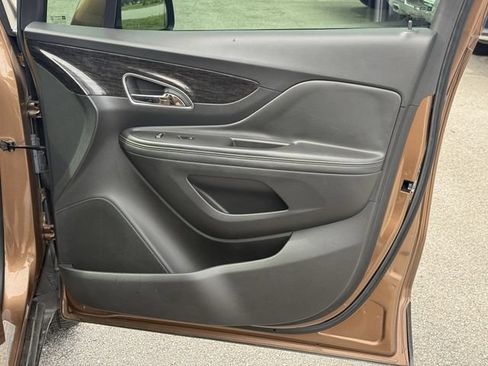 Used 2016 Buick Encore AWD image 34