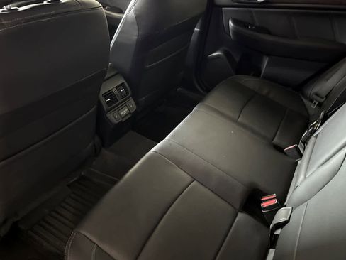 Used 2018 Subaru Outback 3.6R Limited AWD/4WD image 12