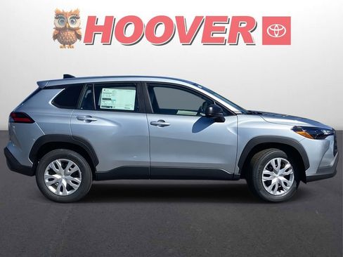 New 2026 Toyota Corolla Cross L image 2