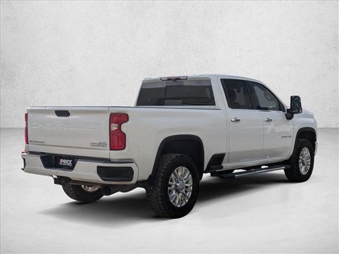 Used 2022 Chevrolet Silverado 2500 High Country w/ Technology Package image 5