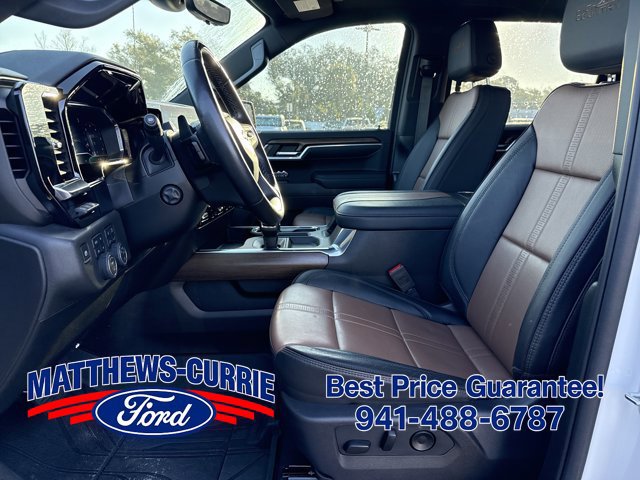 Used 2025 Chevrolet Silverado 1500 High Country AWD/4WD image 8