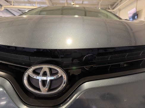 Used 2014 Toyota Corolla LE image 13