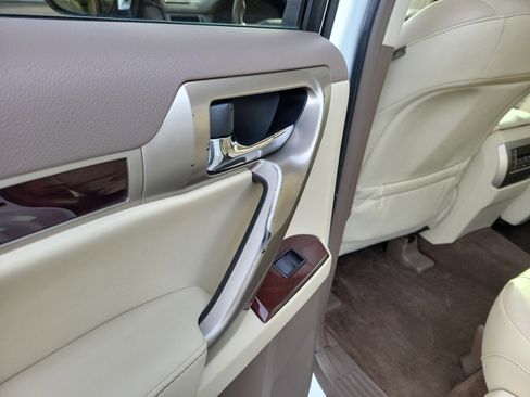 Used 2015 Lexus GX 460 image 13