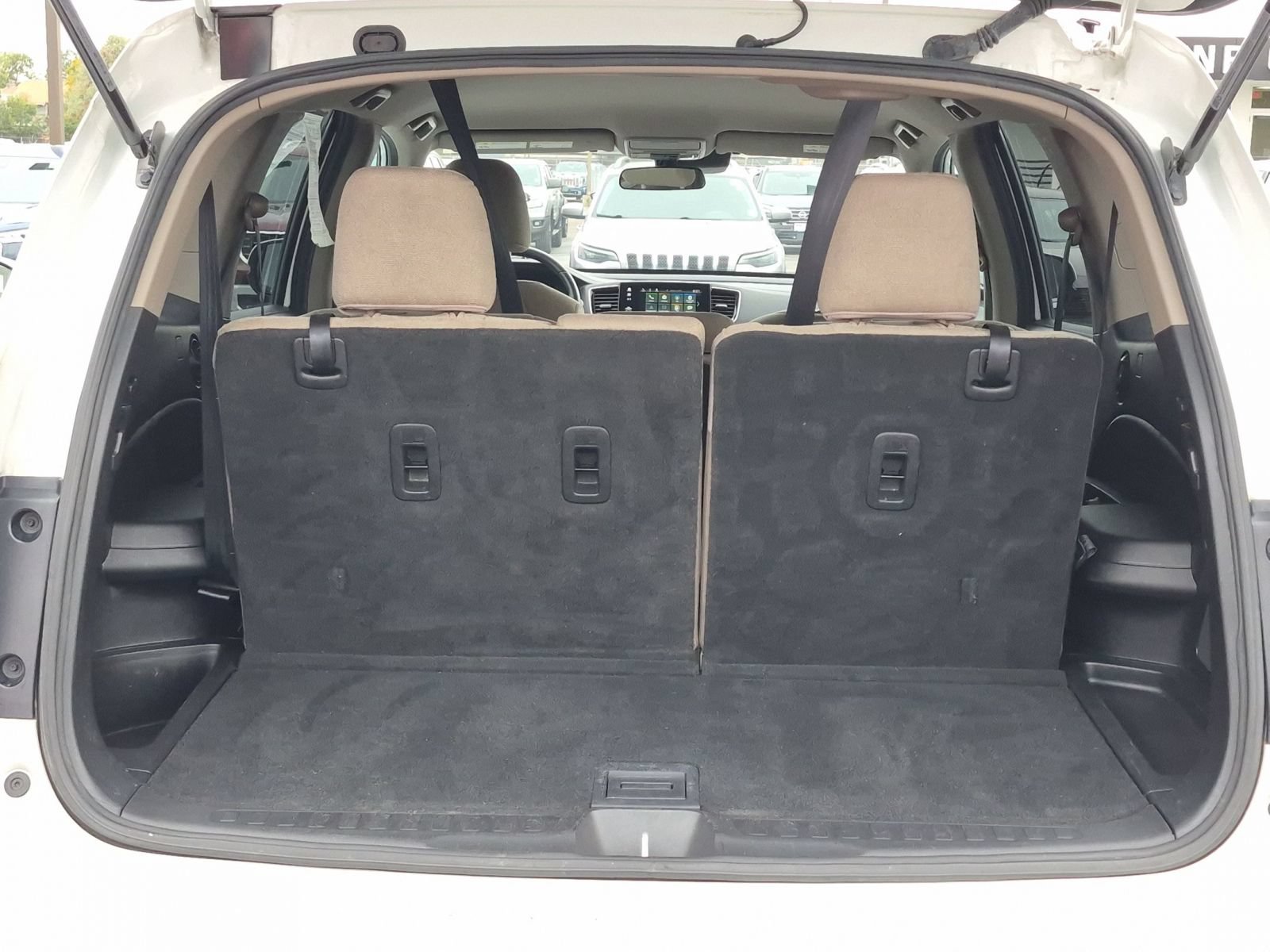 Used 2021 Honda Pilot EX image 31