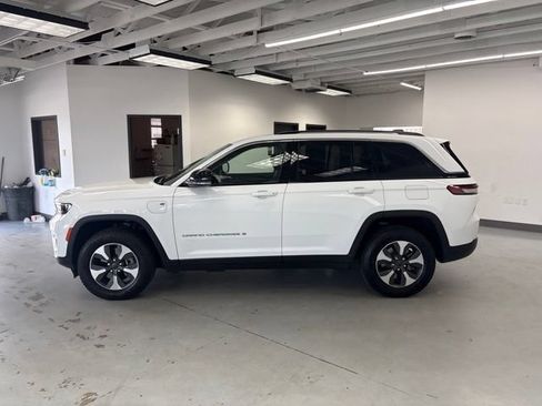 Used 2022 Jeep Grand Cherokee Limited 4xe AWD/4WD image 5