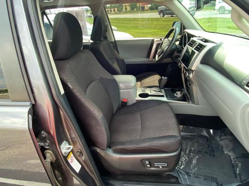 Used 2013 Toyota 4Runner SR5 w/ Convenience Pkg AWD/4WD image 63