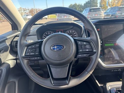 Used 2025 Subaru Crosstrek 2.5i Limited w/ Crosstrek Mirror Package image 22
