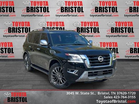 Used 2023 Nissan Armada Platinum w/ Cargo Package AWD/4WD image 1