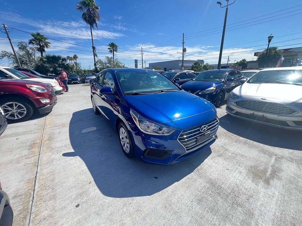 Used 2021 Hyundai Accent SE FWD image 9