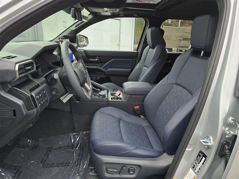 New 2026 Toyota 4Runner 4WD image 20