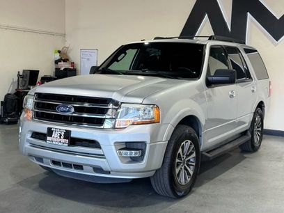 Used 2016 Ford Expedition XLT w/ Equipment Group 201A