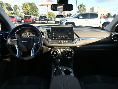 Used 2023 Chevrolet Blazer LT w/ Convenience Package image 12