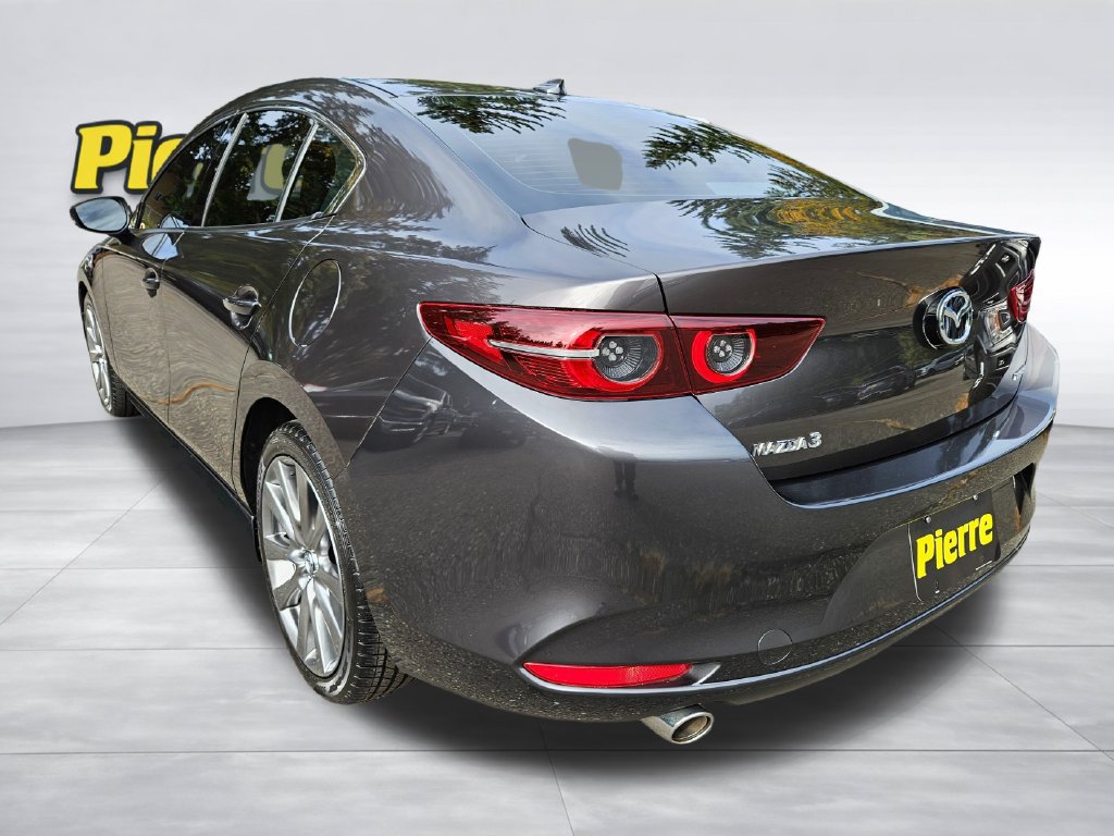 Used 2020 MAZDA MAZDA3 Sedan w/ Premium Package FWD image 3