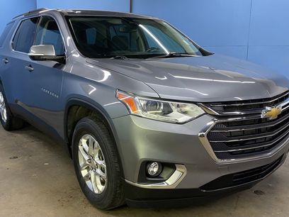 Used 2020 Chevrolet Traverse LT