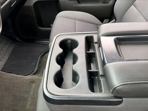 Used 2018 Chevrolet Silverado 1500 LT w/ All Star Edition image 16