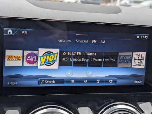 Used 2025 Mercedes-Benz GLA 250 GLA 250 image 16