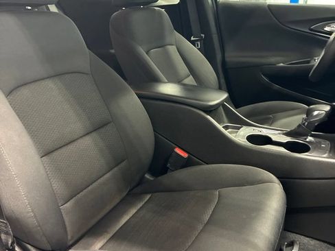 Used 2023 Chevrolet Malibu LS FWD image 30