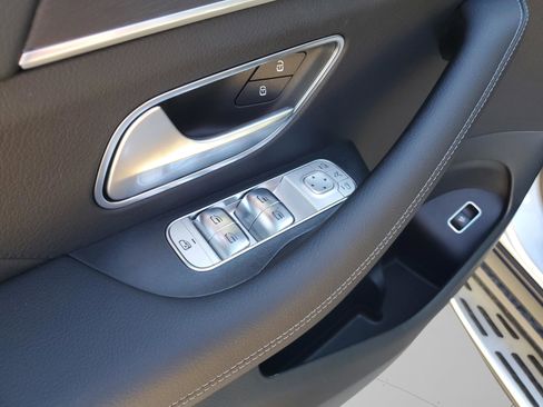 New 2026 Mercedes-Benz GLS 450 4MATIC image 24