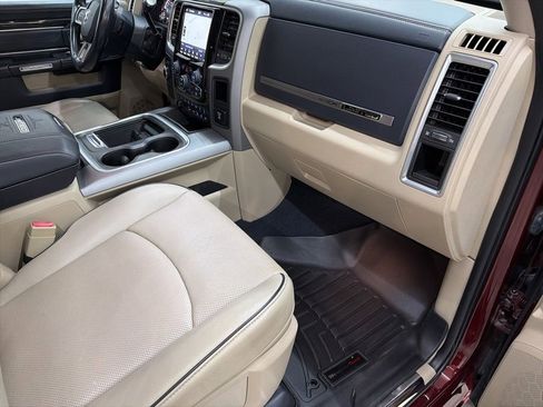 Used 2018 RAM 3500 Laramie Longhorn image 29