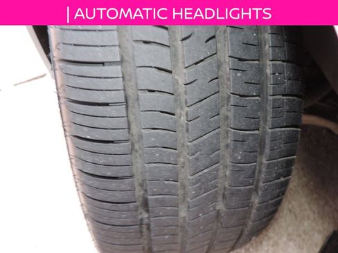 Certified 2021 Nissan Altima 2.5 SR w/ SR Premium Package image 13