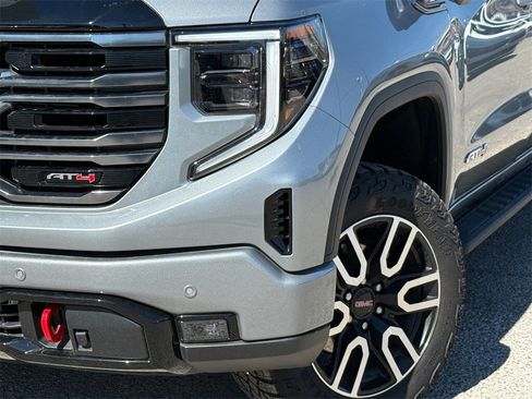 Used 2025 GMC Sierra 1500 AT4 w/ AT4 Premium Package image 2