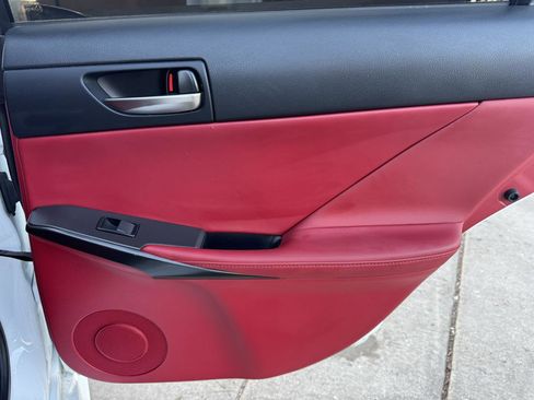 Used 2021 Lexus IS 300 AWD image 22