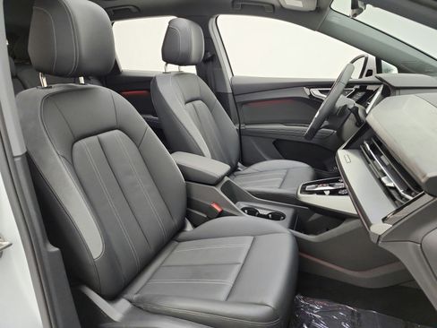 Used 2023 Audi Q4 e-tron Premium Plus w/ Premium Plus AWD/4WD image 20
