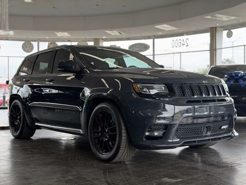 Used 2018 Jeep Grand Cherokee SRT w/ Trailer Tow Group IV AWD/4WD image 4