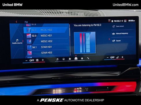 Used 2025 BMW M5 image 8