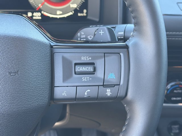 Certified 2025 Nissan Rogue Platinum AWD/4WD image 28