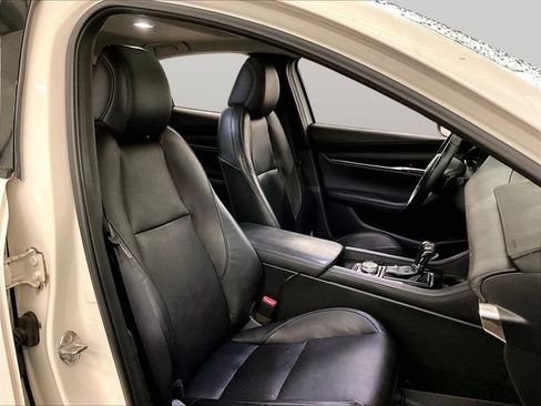 Used 2020 MAZDA MAZDA3 AWD Sedan w/ Premium Package image 7