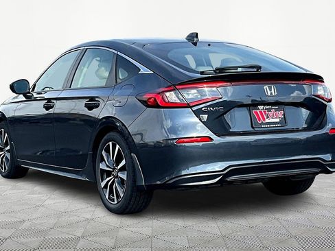 Used 2024 Honda Civic EX-L image 4
