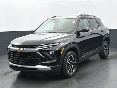 Used 2025 Chevrolet TrailBlazer LT w/ Driver Confidence Package