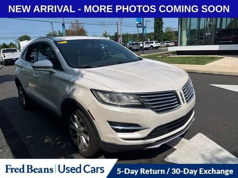 Used 2018 Lincoln MKC Select w/ Select Plus Package AWD/4WD image 1