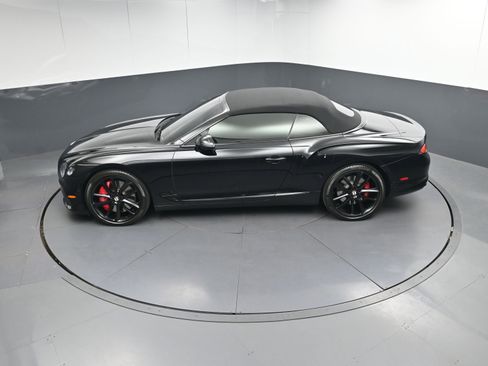 Used 2020 Bentley Continental GT image 35