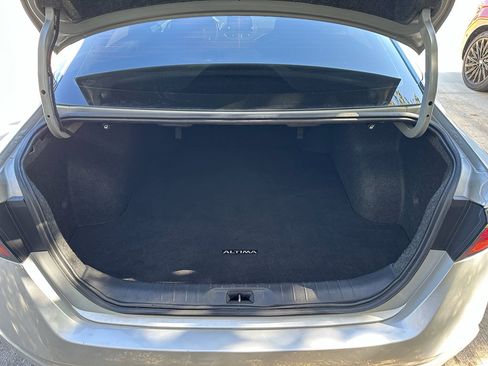 Used 2023 Nissan Altima 2.5 SV image 26