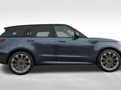 New 2026 Land Rover Range Rover Sport Dynamic SE image 4