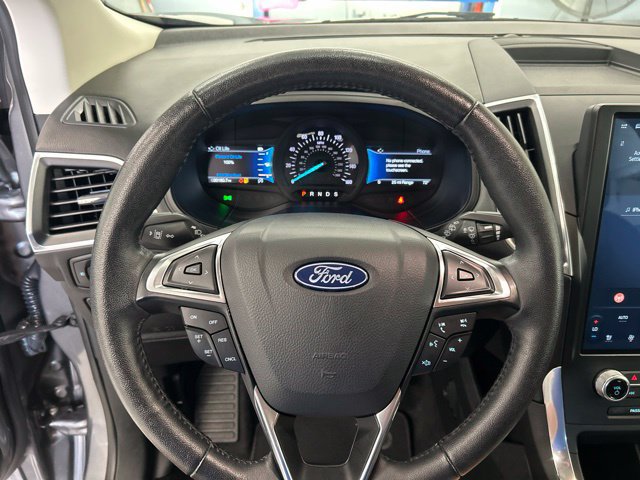 Used 2024 Ford Edge Titanium AWD/4WD image 13