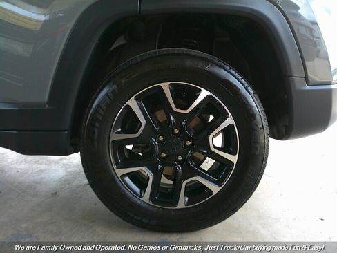 Used 2020 Jeep Compass Trailhawk w/ Cold Weather Group image 51