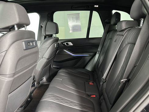 Used 2022 BMW X5 M50i AWD/4WD image 20